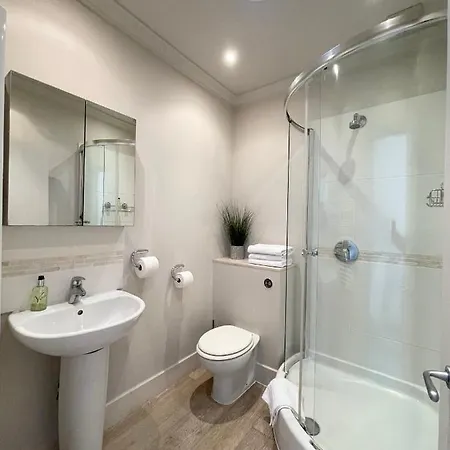 Victoria Maisonette *