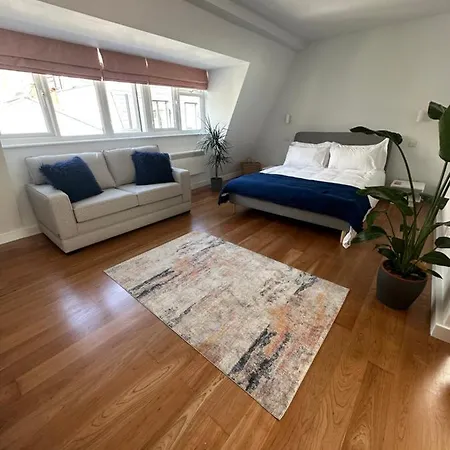 Flat In The Heart Of Hampstead, Apartment London