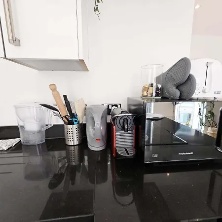 Beautiful 2 Bedroom Flat In Battersea