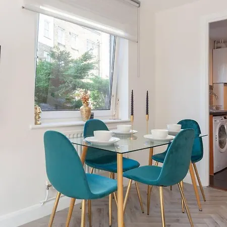 Apartment Chelsea Battersea Luxury 5 Star Prime Location
