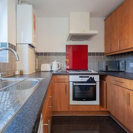 Chelsea Battersea Luxury 5 Star Prime Location Apartment London