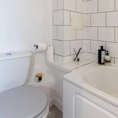 Apartment Chelsea Battersea Luxury 5 Star Prime Location *
