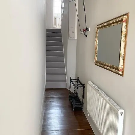 Victoria Maisonette Apartment *