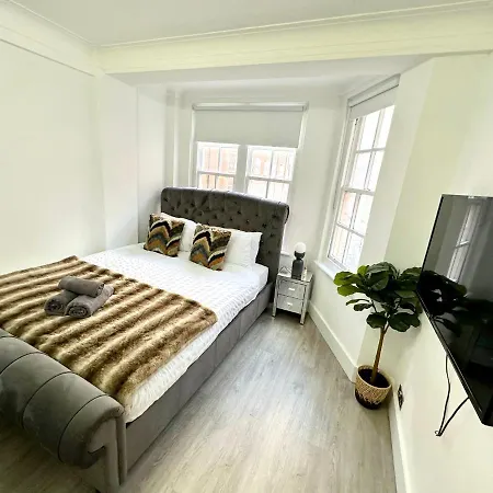 Vibrant 2-Bedroom Flat With Elevator In Marylebone, Close To Hyde Park & Edgware Road Apartment