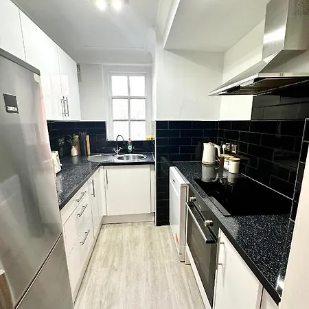 Apartment Vibrant 2-Bedroom Flat With Elevator In Marylebone, Close To Hyde Park & Edgware Road