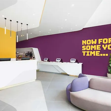 Yotel Hotel