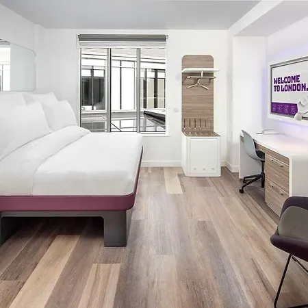 Yotel Hotel