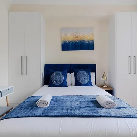 Natural History Museum Apartment London