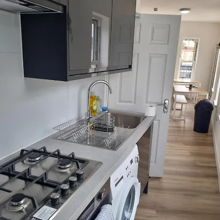 Tw11 - Book A Room Or Entire Apartment *
