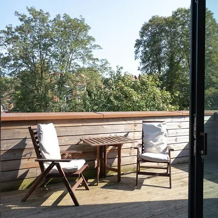 The Hampstead Hideout - Glamorous 3bdr Flat With Balcony *