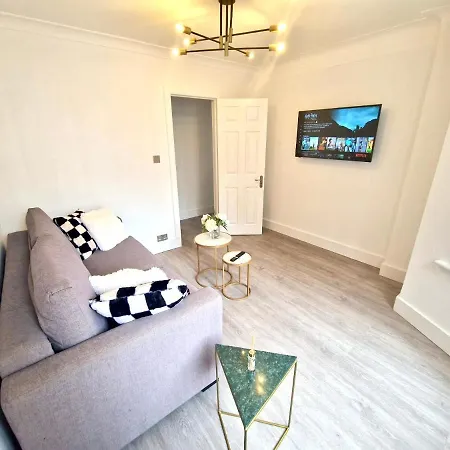 Apartment Vibrant 2-Bedroom Flat With Elevator In Marylebone, Close To Hyde Park & Edgware Road London