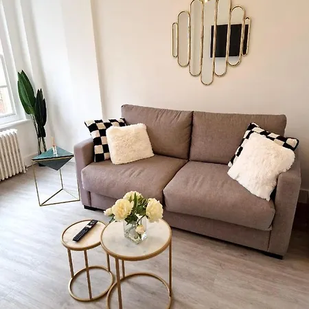 Apartment Vibrant 2-Bedroom Flat With Elevator In Marylebone, Close To Hyde Park & Edgware Road *