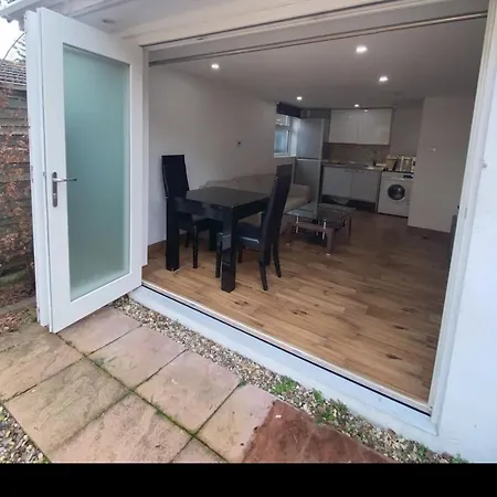 Studio With Own Garden Apartment London