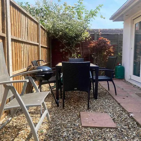 Studio With Own Garden *
