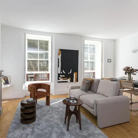 Generously Large 1 Bedroom In Farringdon Appartement
