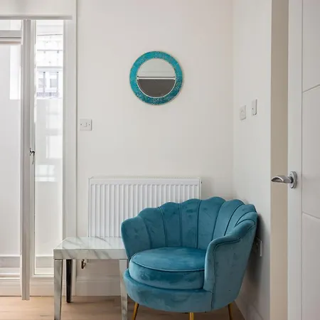 Apartment Kensington High Street *
