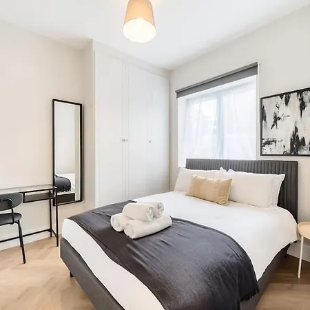 Apartment The Solo Haven 20 Min To