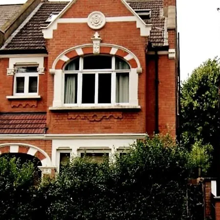 Charming Luxury 1 Bed Apartment London