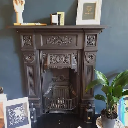 Charming Luxury 1 Bed Apartment