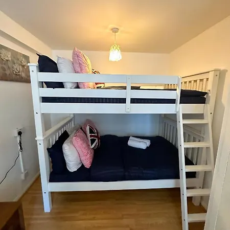 Apartment 36 O'leary Square London