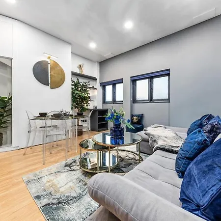 Harrods Knightsbridge 2 Bedroom Flat Kb15 London