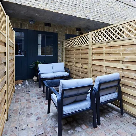 The Lillie Road Place - Bright 1bdr Flat With Garden Apartment