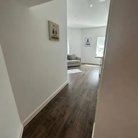 Delta Studio In London Dp77