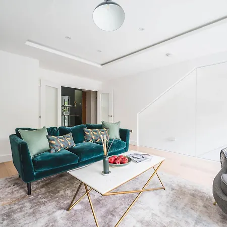 Holiday home Pass The Keys Modern Ecotownhouse Dulwich