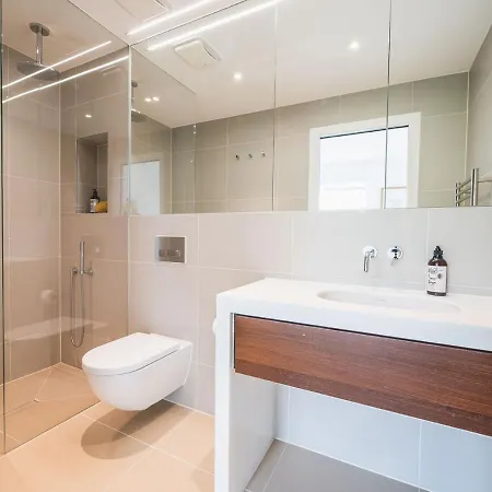 Pass The Keys Modern Ecotownhouse Dulwich Holiday home London