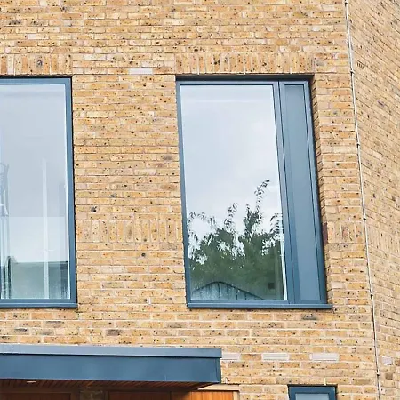 Pass The Keys Modern Ecotownhouse Dulwich