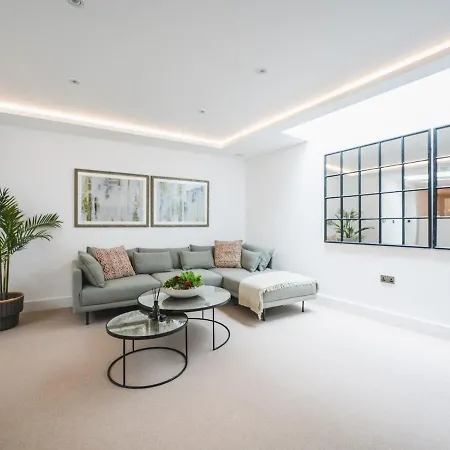 Pass The Keys Modern Ecotownhouse Dulwich