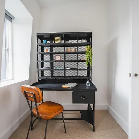 Pass The Keys Modern Ecotownhouse Dulwich Holiday home *