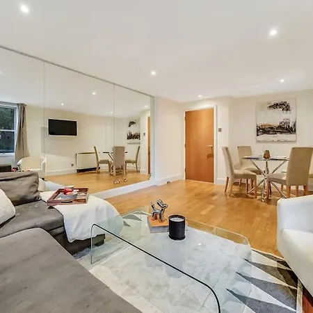 Spacious 1 Bedroom Apt Near Marble Arch London
