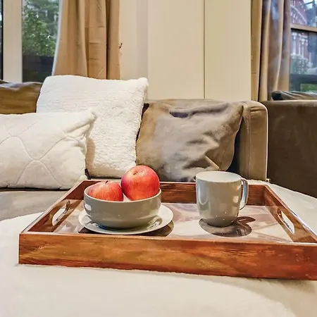 Spacious 1 Bedroom Apt Near Marble Arch