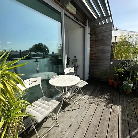 Bright And Airy Islington London