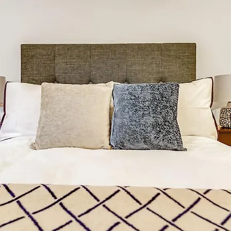 Apartment Spacious 1 Bedroom Apt Near Marble Arch *