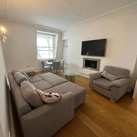 1br Deluxe In Knightsbridge Kb91 London