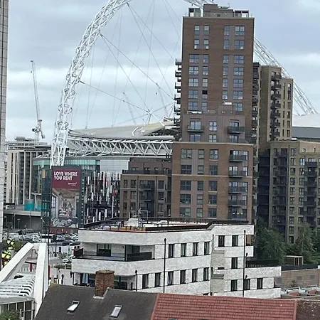 Apartment Wembley Stadium Luxurious London