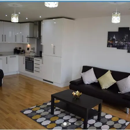 Apartment Wembley Stadium Luxurious