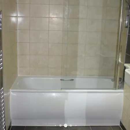 Wembley Stadium Luxurious Apartment *