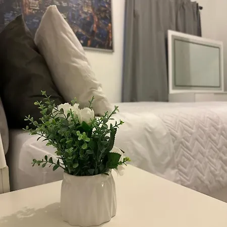 Homestay Spacious And Homely One Bedroom *