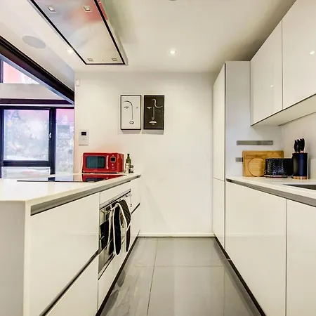 Shoreditch 3-storey Maisonette - By Living Elite *