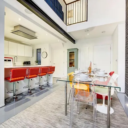 Shoreditch 3-storey Maisonette - By Living Elite Apartment London