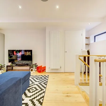 Shoreditch 3-storey Maisonette - By Living Elite Apartment *