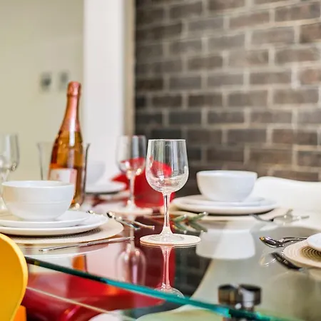 Shoreditch 3-storey Maisonette - By Living Elite * London