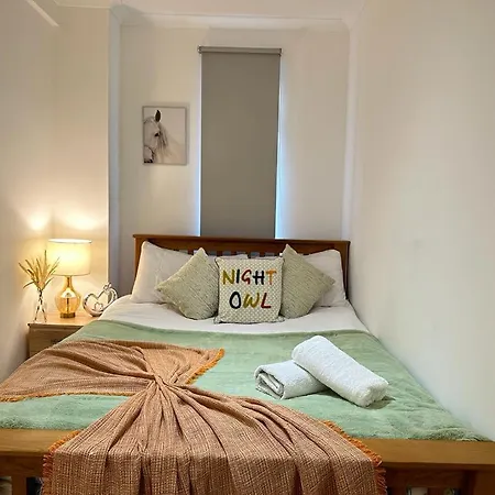 Apartment Stylish 1-bedroom And Living In