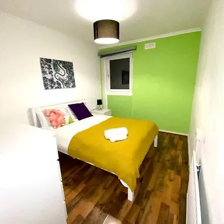 Apartment Garden Flat Whitechapel