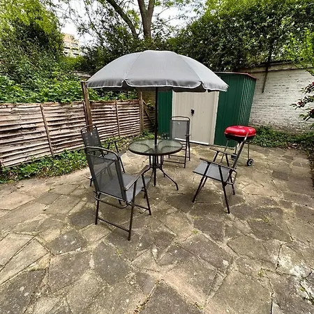 Apartment Garden Flat Whitechapel *