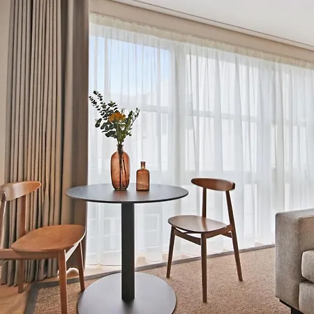Bow Lane By Aeria Apartment *