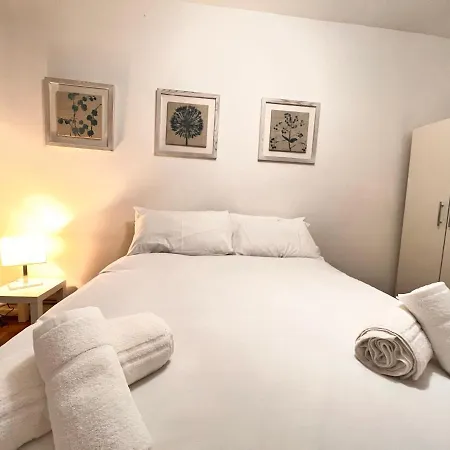 In Bethnal Green Homestay London